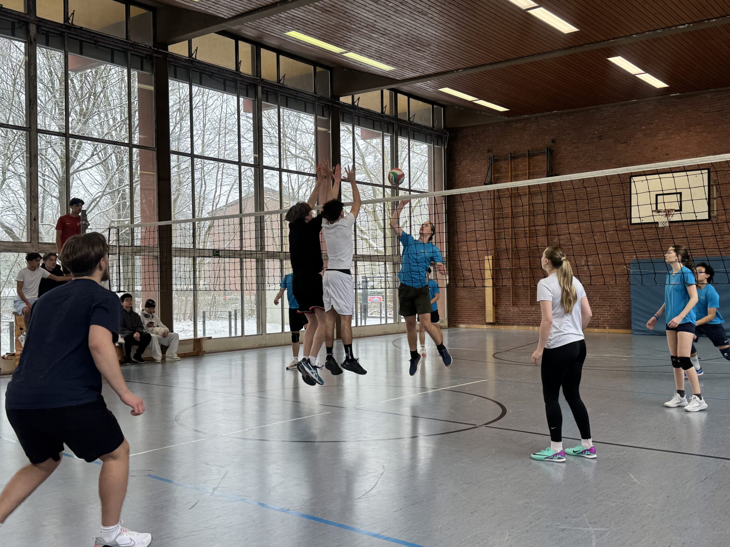 Volleyballturnier der Oberstufe – ein spannender Wettkampf!